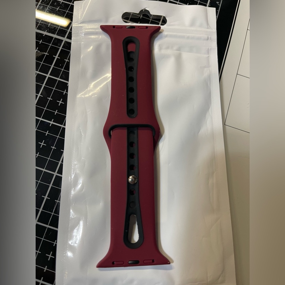 Watch band Apple Watch .  size 42 44 mm. Wine red with a black stripe. New